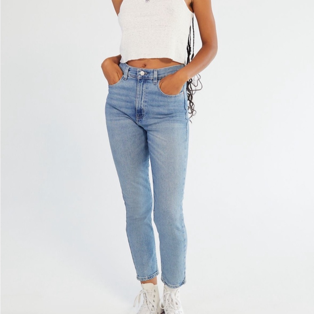 Urban Outfitters BDG girlfriend high rise jean
